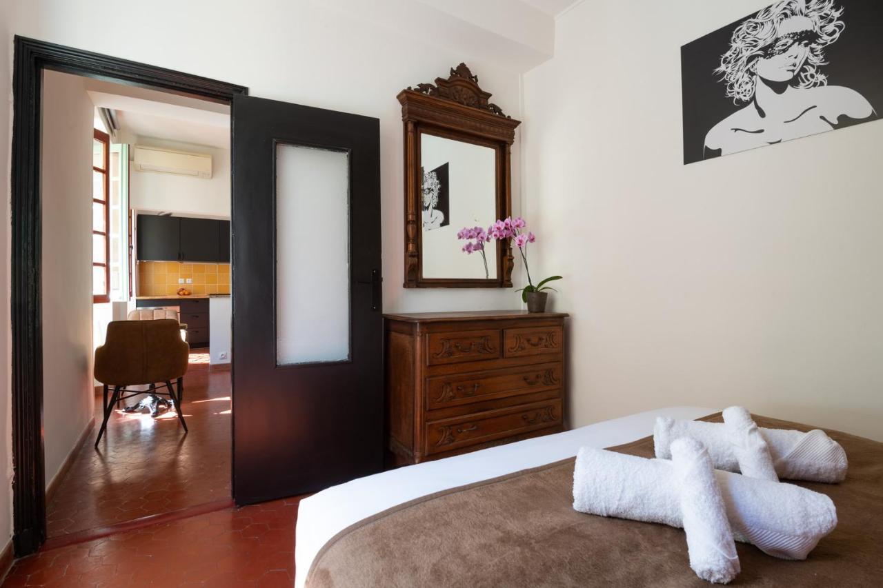Papa Riviera - Old Town - 2 Bedrooms Nizza